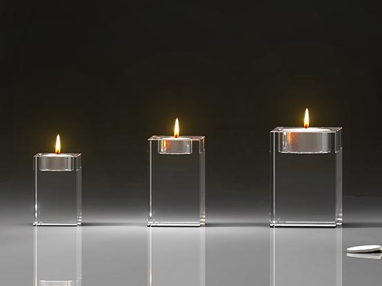 Rohwürfel Beispiel mit Teelicht Halter in verschiedenen Größen Rohwürfel Beispiel mit Teelicht Halter in verschiedenen Größen