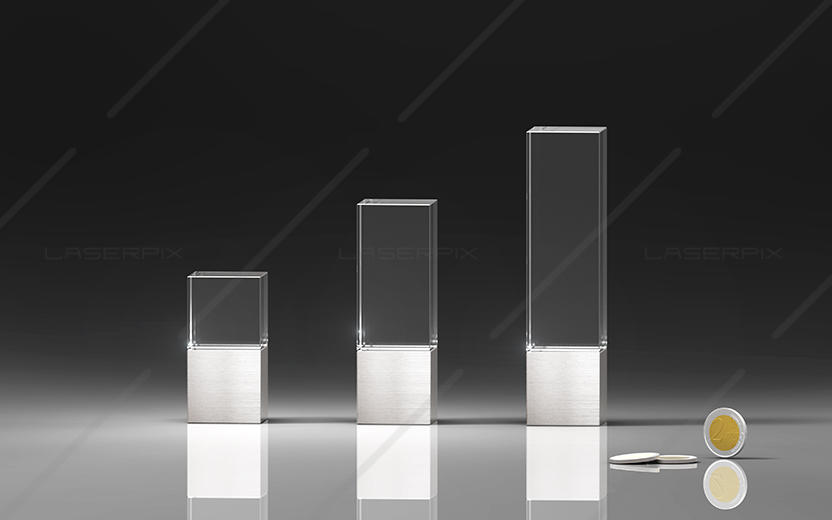 Aluminium Sockel Award von Laserpix mit 3D Kristallglas auf Aluminium Würfel