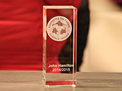 2D Laser Gravur für John Hamilton 2014 im Quader Würfel